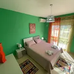 Seaview Newapt 10Mbalcony